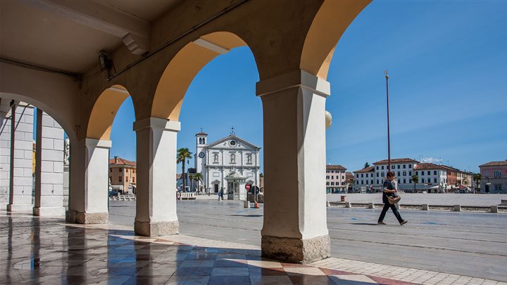 Palmanova