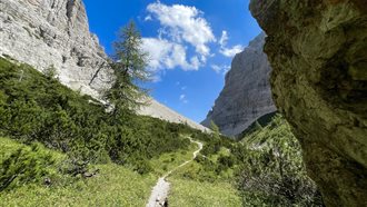 TREKKING NEL PARCO DELLE DOLOMITI FRIULANE A FORNI DI SOPRA