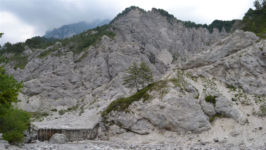 Il sentiero geologico incredibile di Andreis
