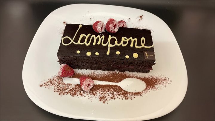 UL 50 % sx - SACHER AI LAMPONI // PANIFICIO DA MARINO