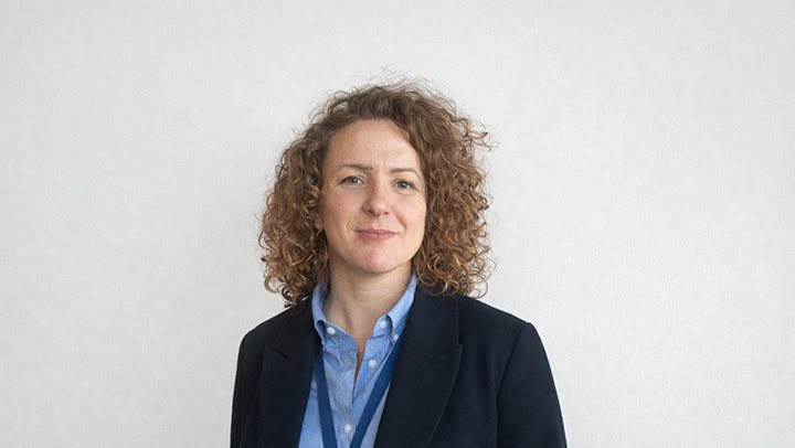 Paragrafo UL img SX 30% - Eleonora Serpelloni