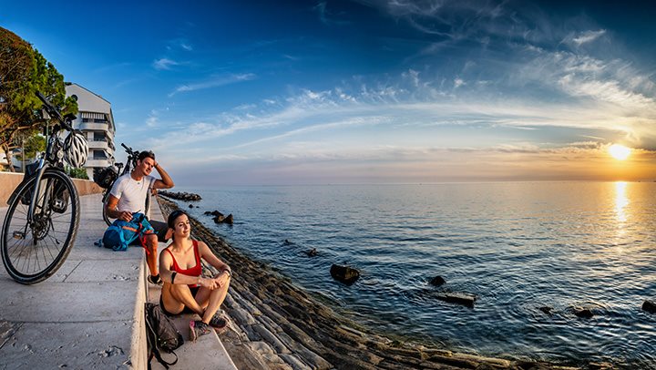 Img clik dx - Bike al mare: pedalare tra colori, natura e sapori del territorio - PRIMAVERA